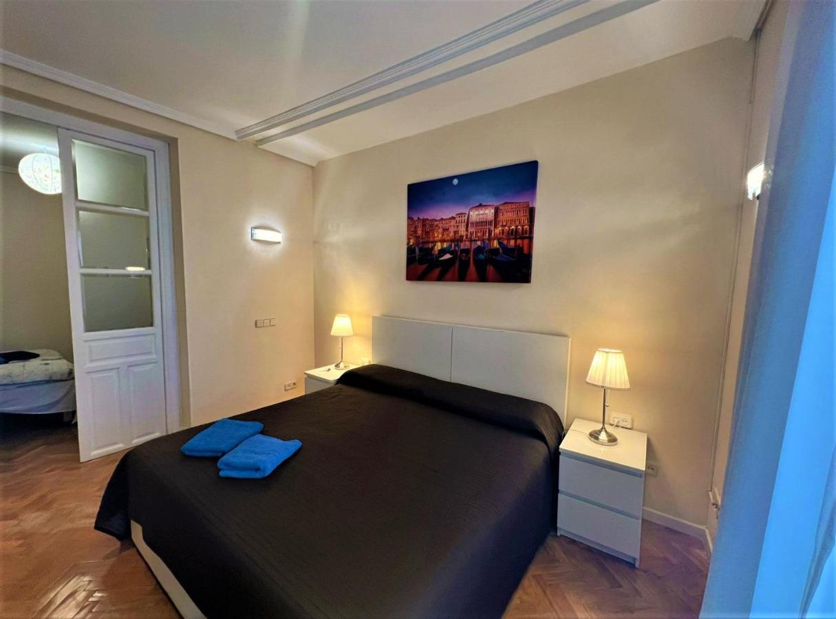 Madrid, C. Mayor ภายนอก รูปภาพ